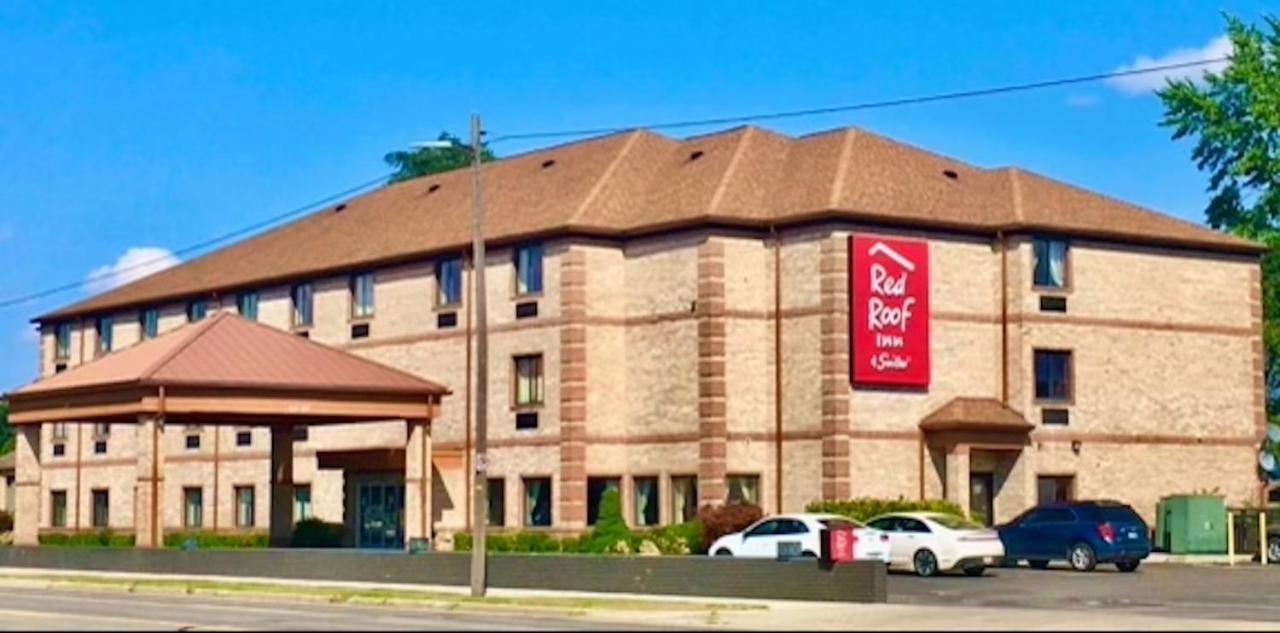 Red Roof Inn & Suites Detroit - Melvindale/Dearborn Exterior foto